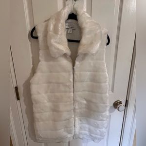 WHBM White Vest, Size XL